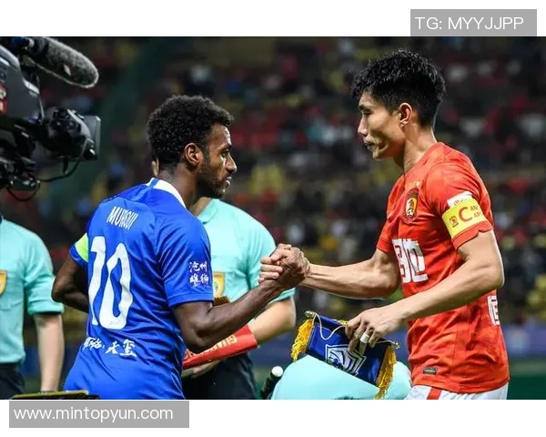 阿瓦伊与巴西瓜拉精彩对决赛果揭晓分析与回顾